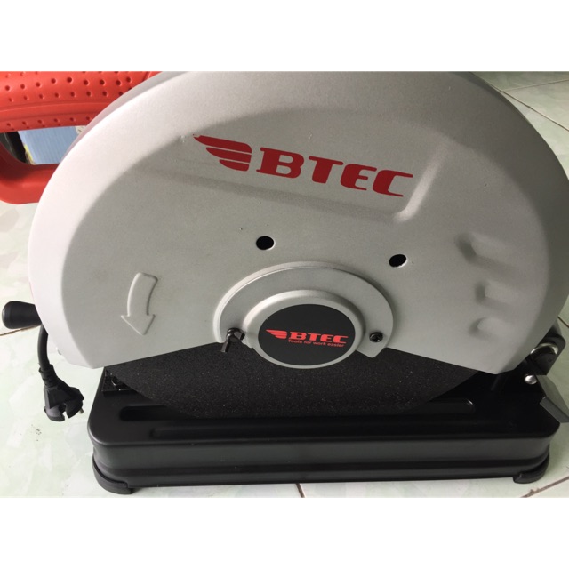 Máy cắt sắt btec bt-357. đường kính đĩa 355mm