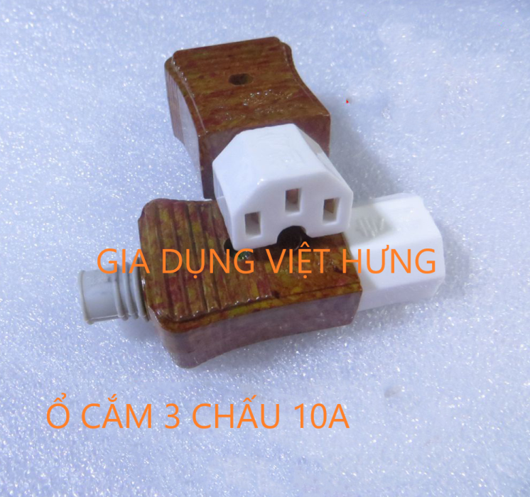 Ổ cắm điện 3 chấu 10a / 250v