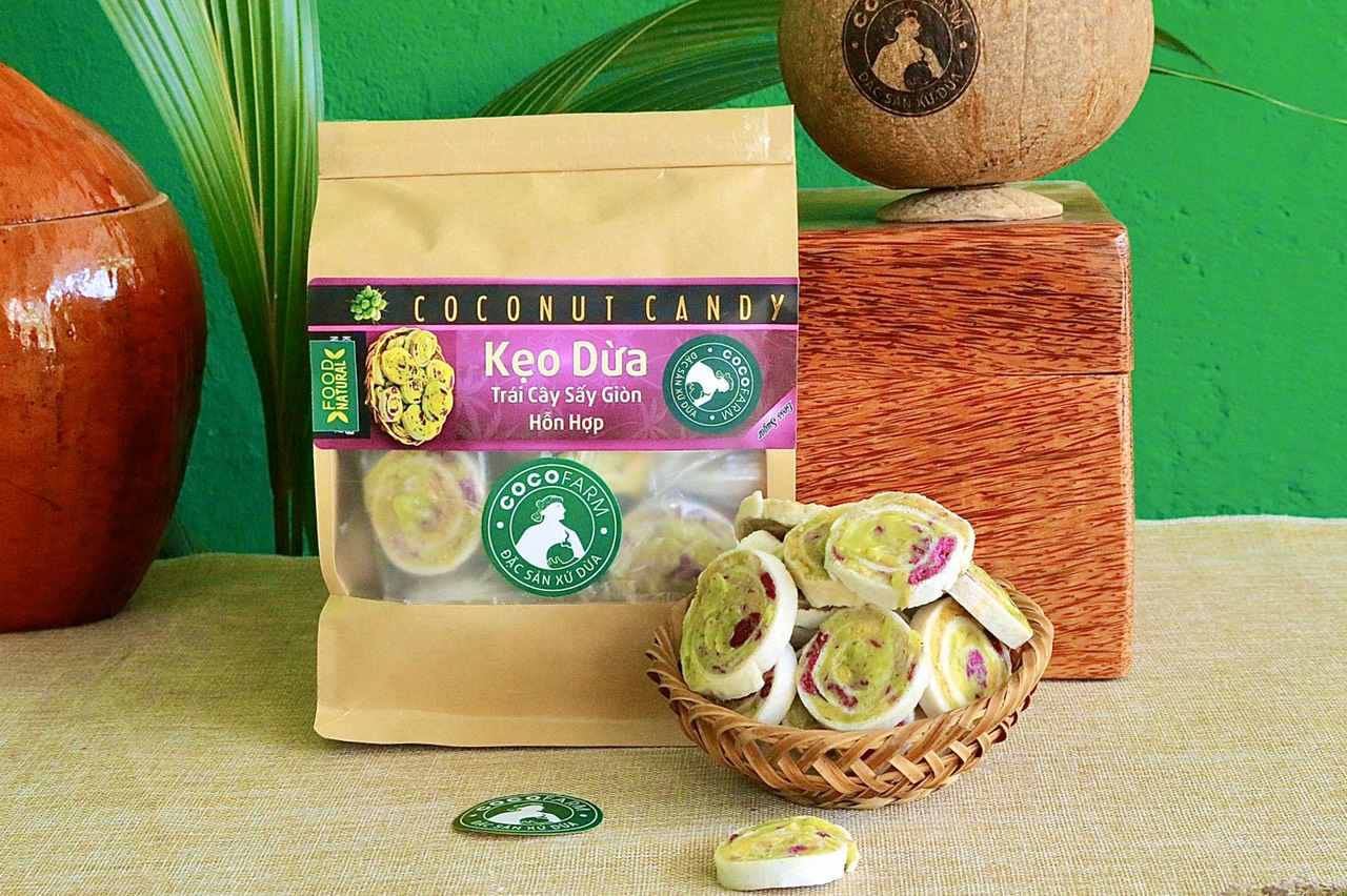 Kẹo Dừa trái cây sấy cuộn bánh tráng Cocofarm ít đường bịch 500g