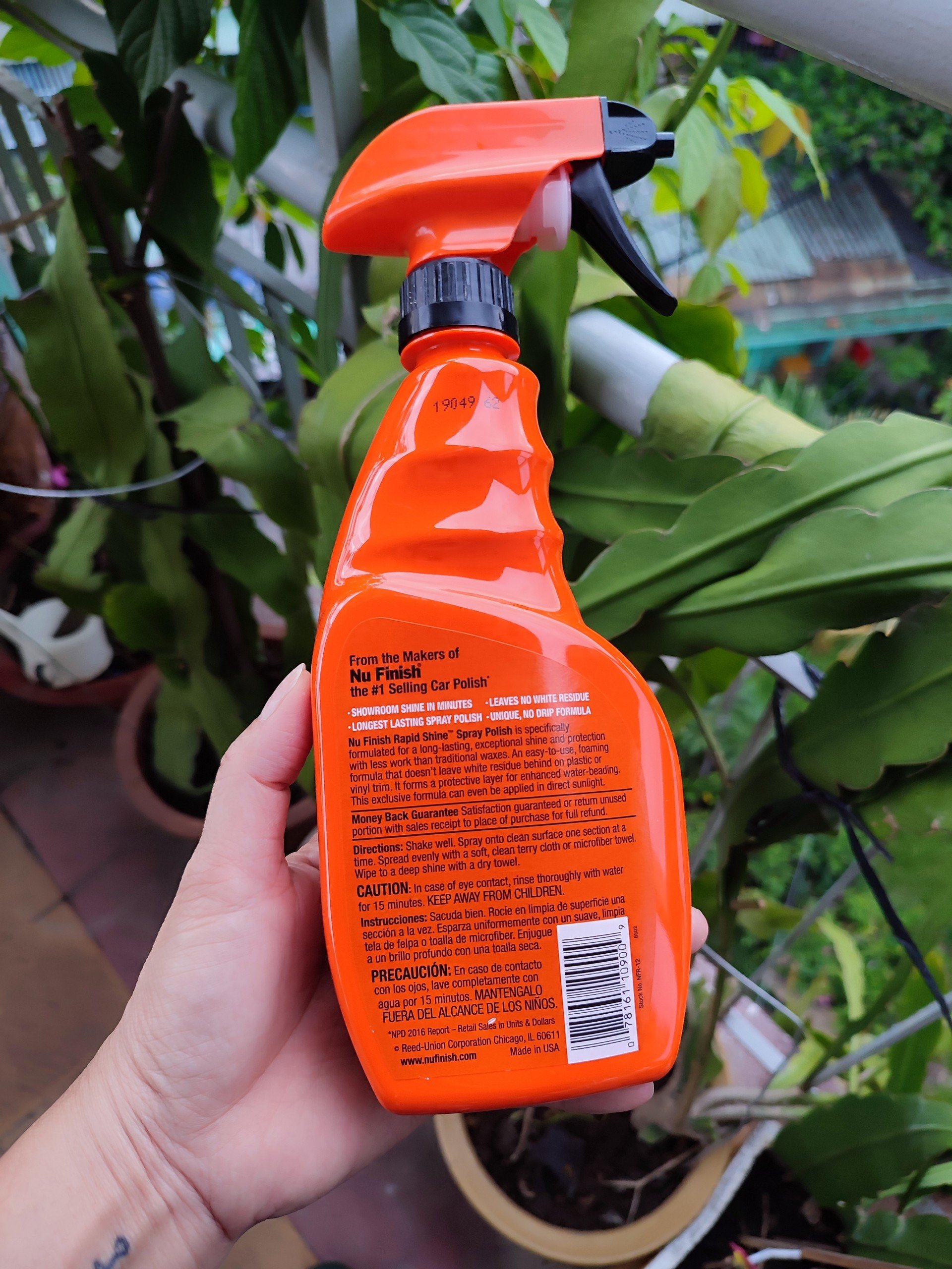 Dung dịch xịt bóng nhanh xe hơi Nu Finish Rapid Shine 443ml