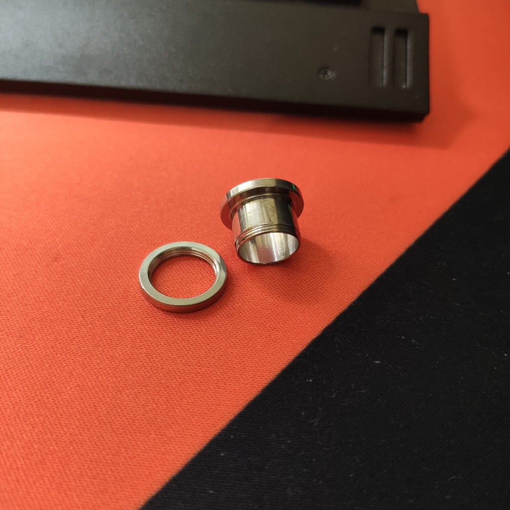 Khuyên nong tai size 14mm màu Bạc vành dày