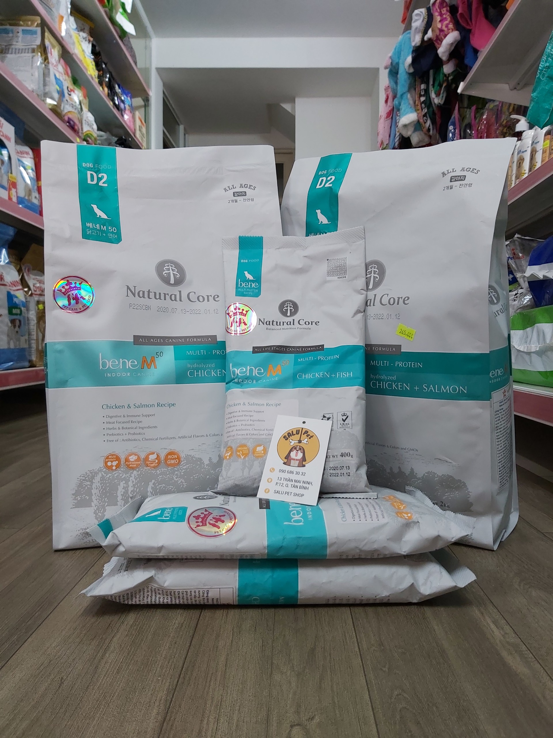 Thức ăn natural core bene m50 cho chó thịt gà & cá hồi 400gr