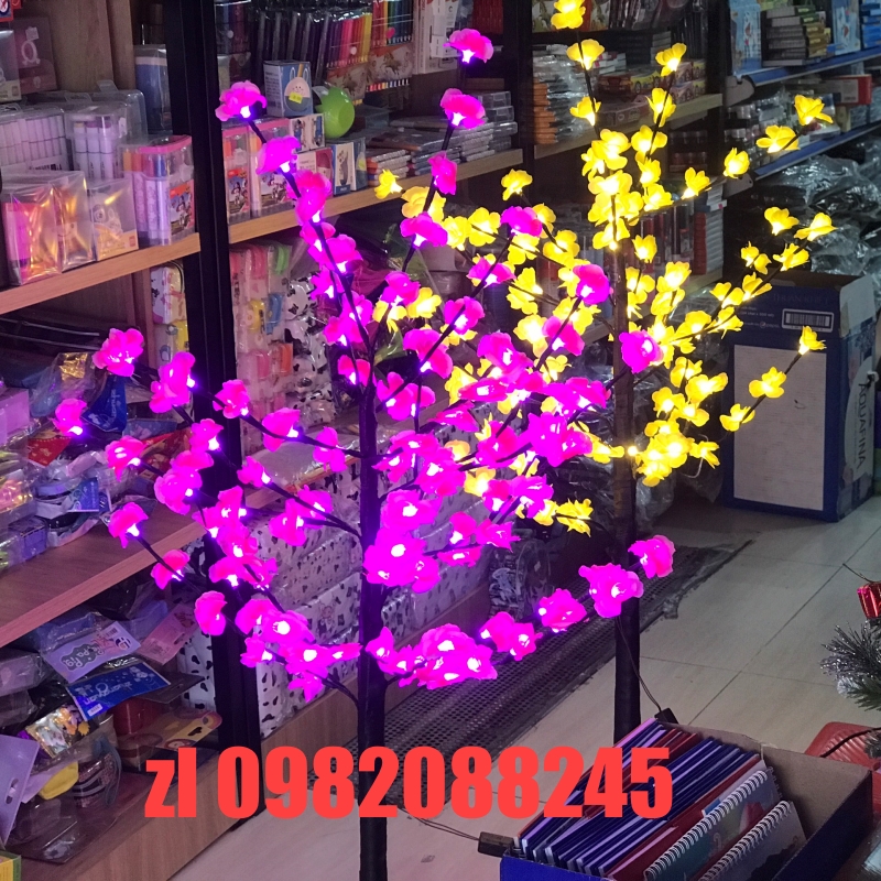 Cây hoa mai ,đào trang trí tết cực đẹp có đèn led cực đẹp