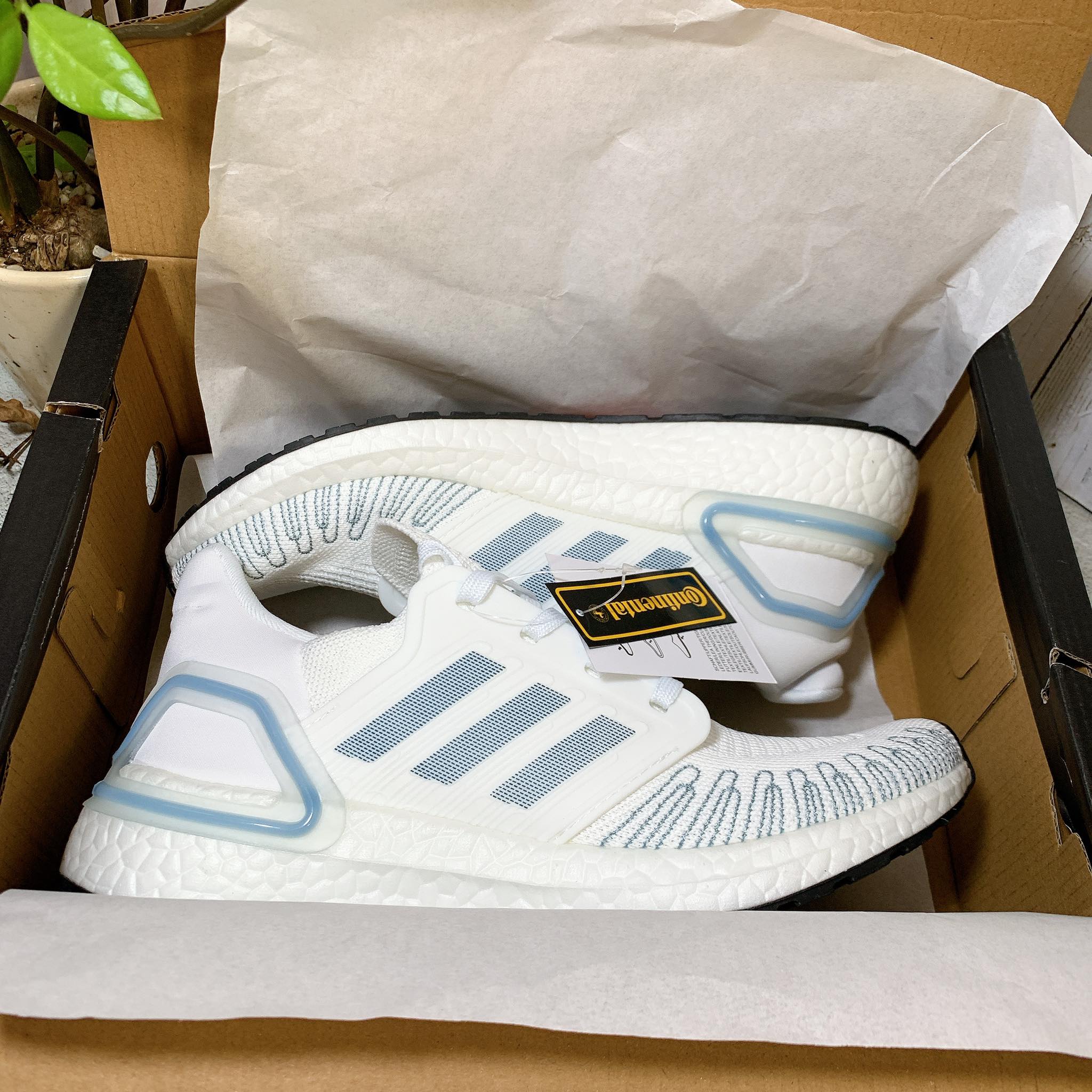 [HCM][Video] Giày Sneaker Trắng Nam Nữ Ultraboot20-Consortium Chất Lượng [ Full Box]
