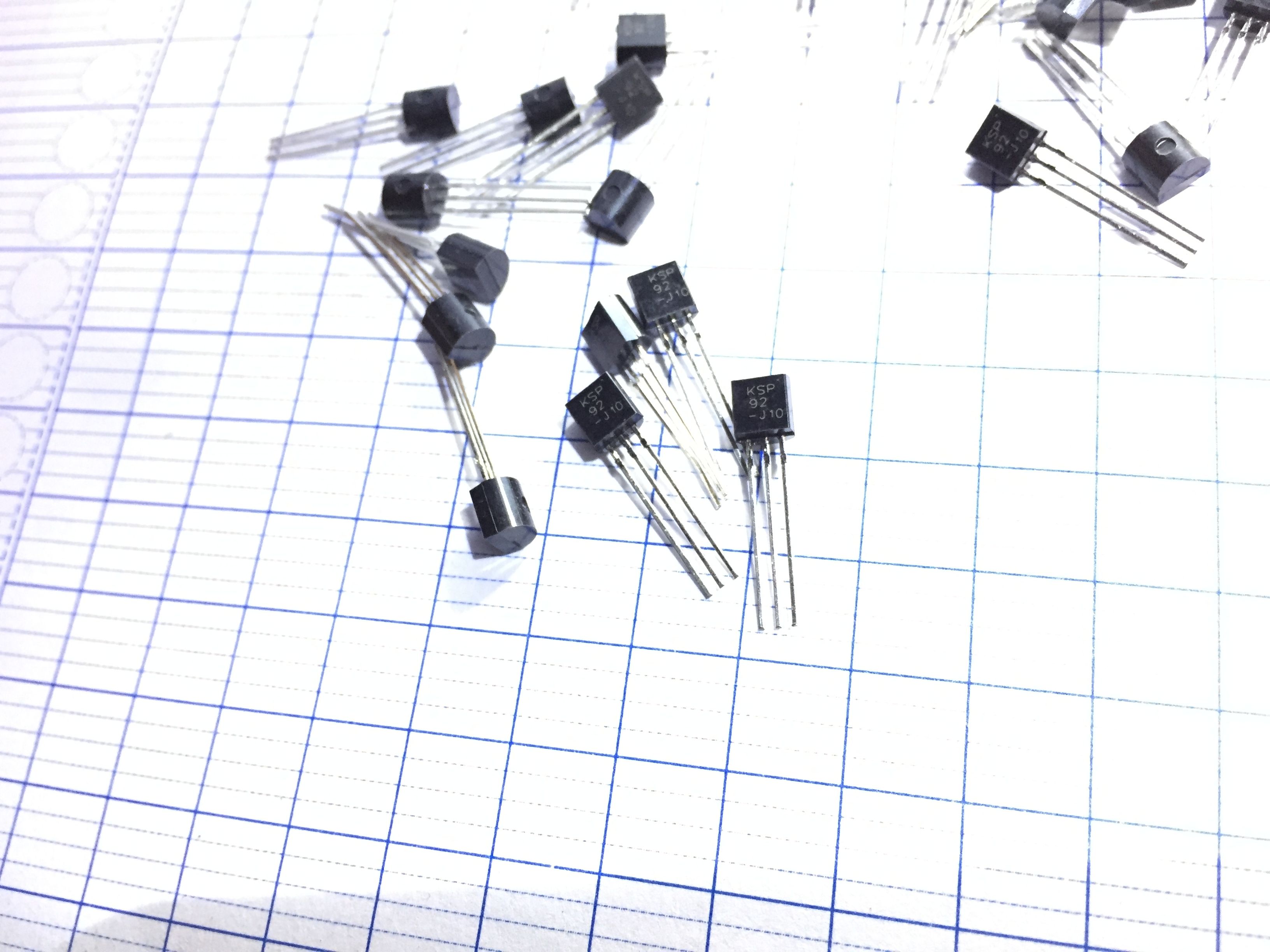 Transistor Cắm PNP KSP92 KSPA92 A92 0.5A 300V TO-92 Mới Chính Hãng