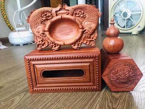 com bo bộ sản phẩm hộp đựng giấy ăn ,gạt tàn, lọ tăm hồ lô, hộp đựng trà gỗ hương.