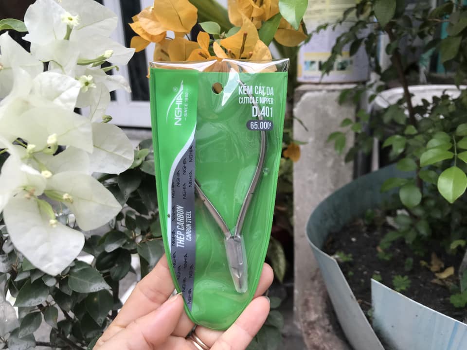 Combo 1 kềm Nghĩa D.401 cắt da + 1 dũa giấy + 1 dũa sắt mài sẵn