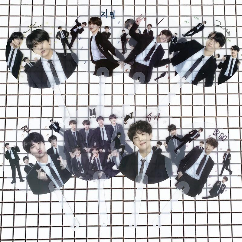 Quạt trong Bangtan Boys vest đen có thành viên thiết kế độc đáo phong cách thời trang cá tính Hàn quốc cầm tay tiện lợi đi học đi chơi army