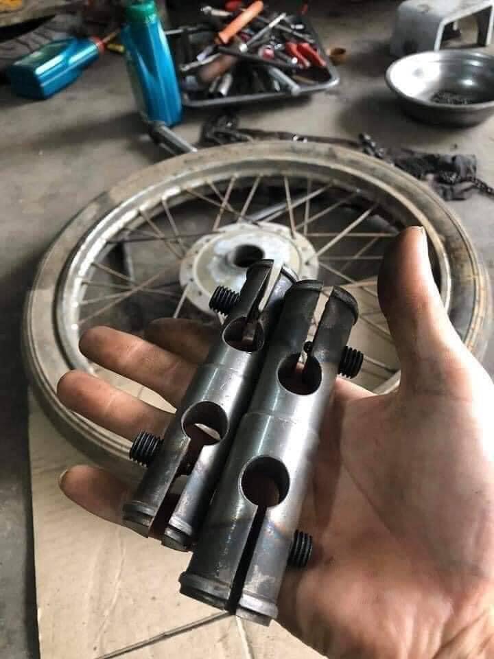 Cảo nở bi vỡ xe máy