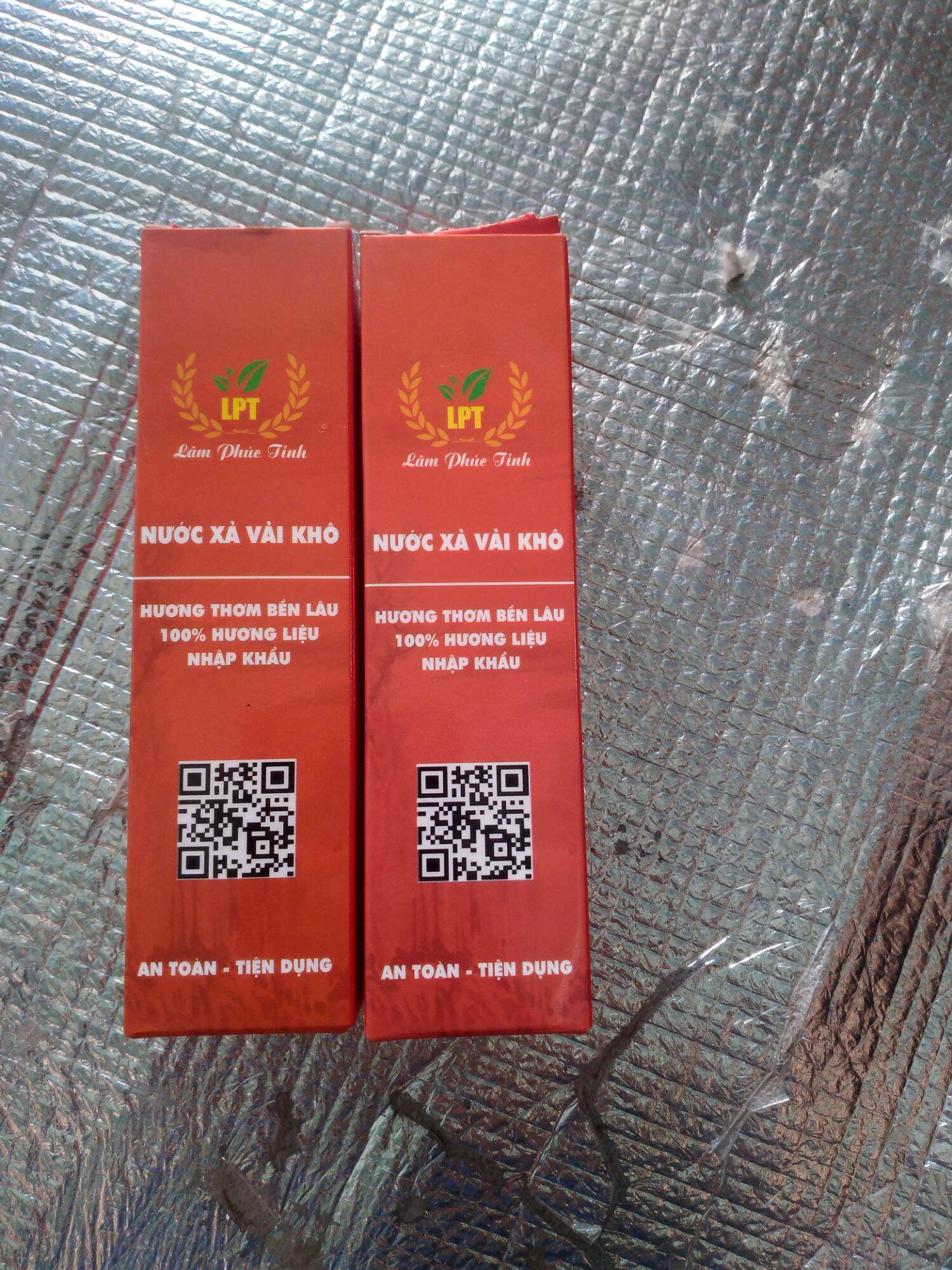 Combo giá sỉ 10 chai xả vải khô đỏ lâm đại phúc tặng 1 chai xanh lá - nguon gia si 1606362642