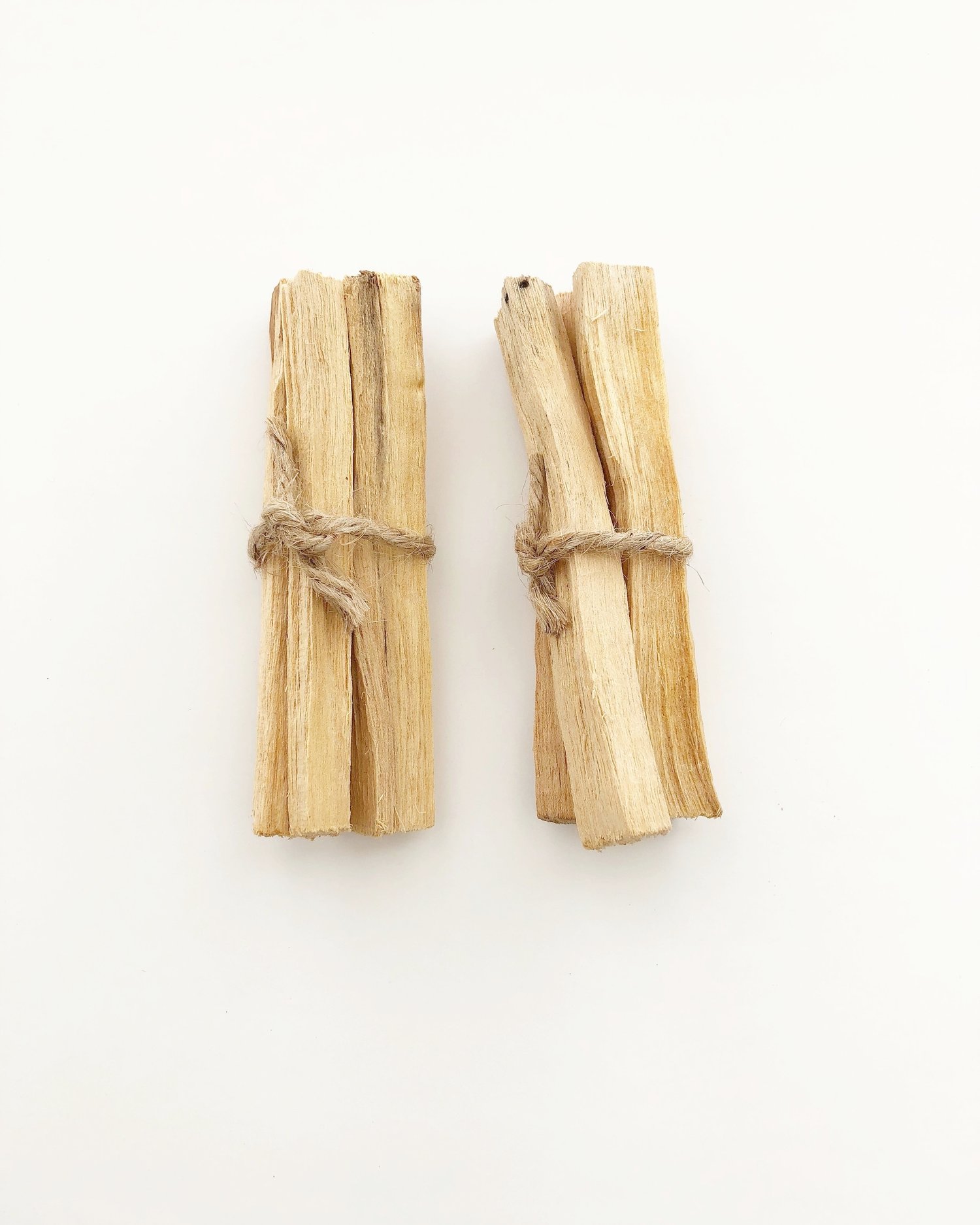 Palo Santo Wood Gỗ Thánh 4 thanh (Stick) - THẢO MỘC XÔNG NHÀ