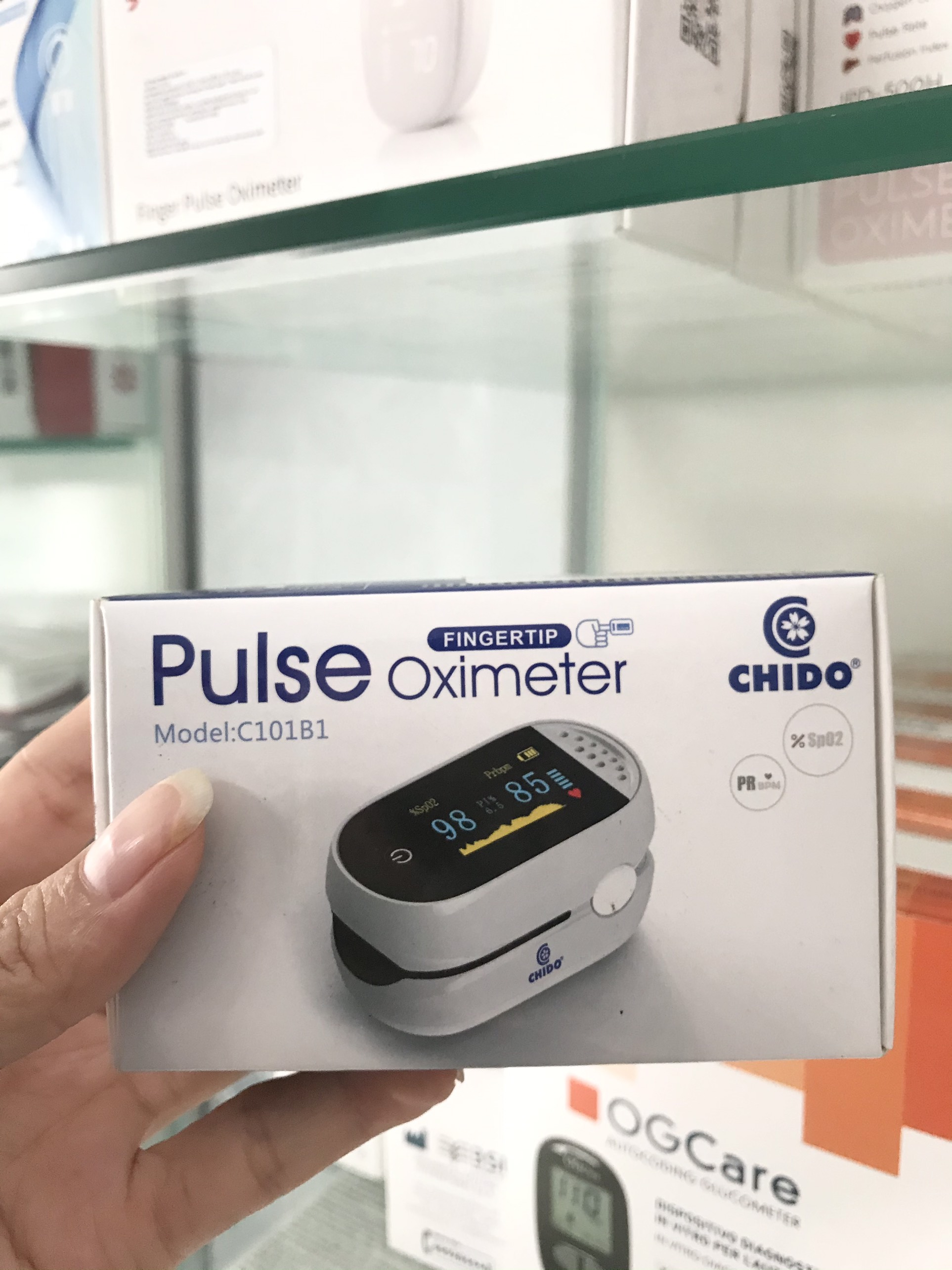 Máy đo nồng độ oxy máu sp02 chido model c101b1