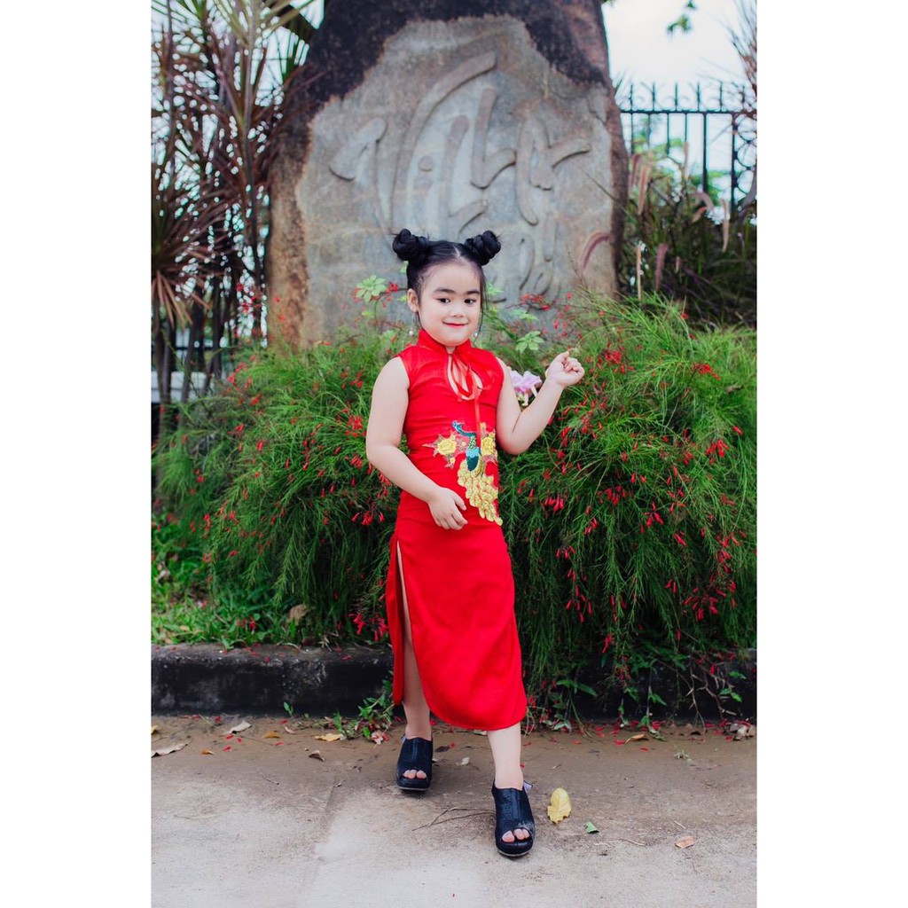Sườn xám phụng bé gái sang chảnh