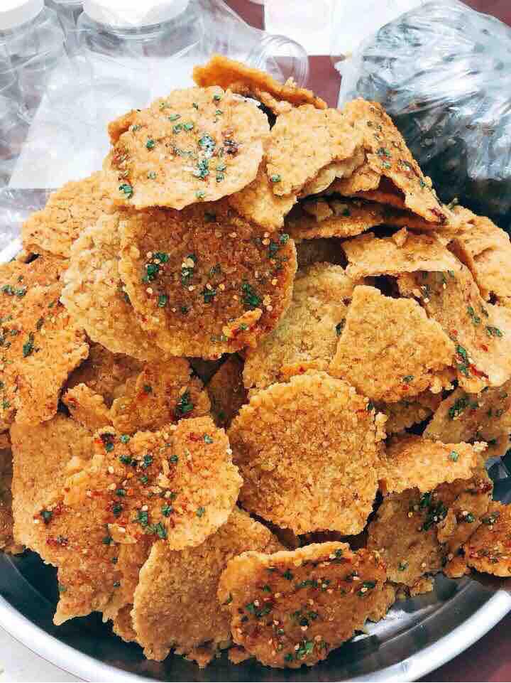 Combo 10 gói cơm cháy mỡ hành mắm ớt siêu ngon .