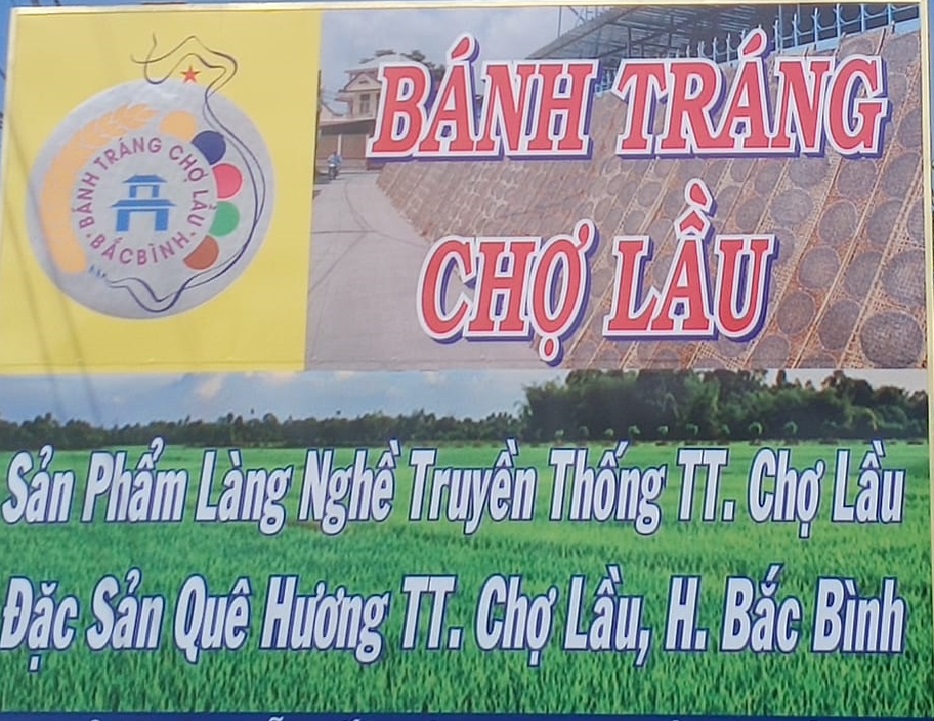 Bánh tráng mè đen Chợ Lầu Bắc Bình