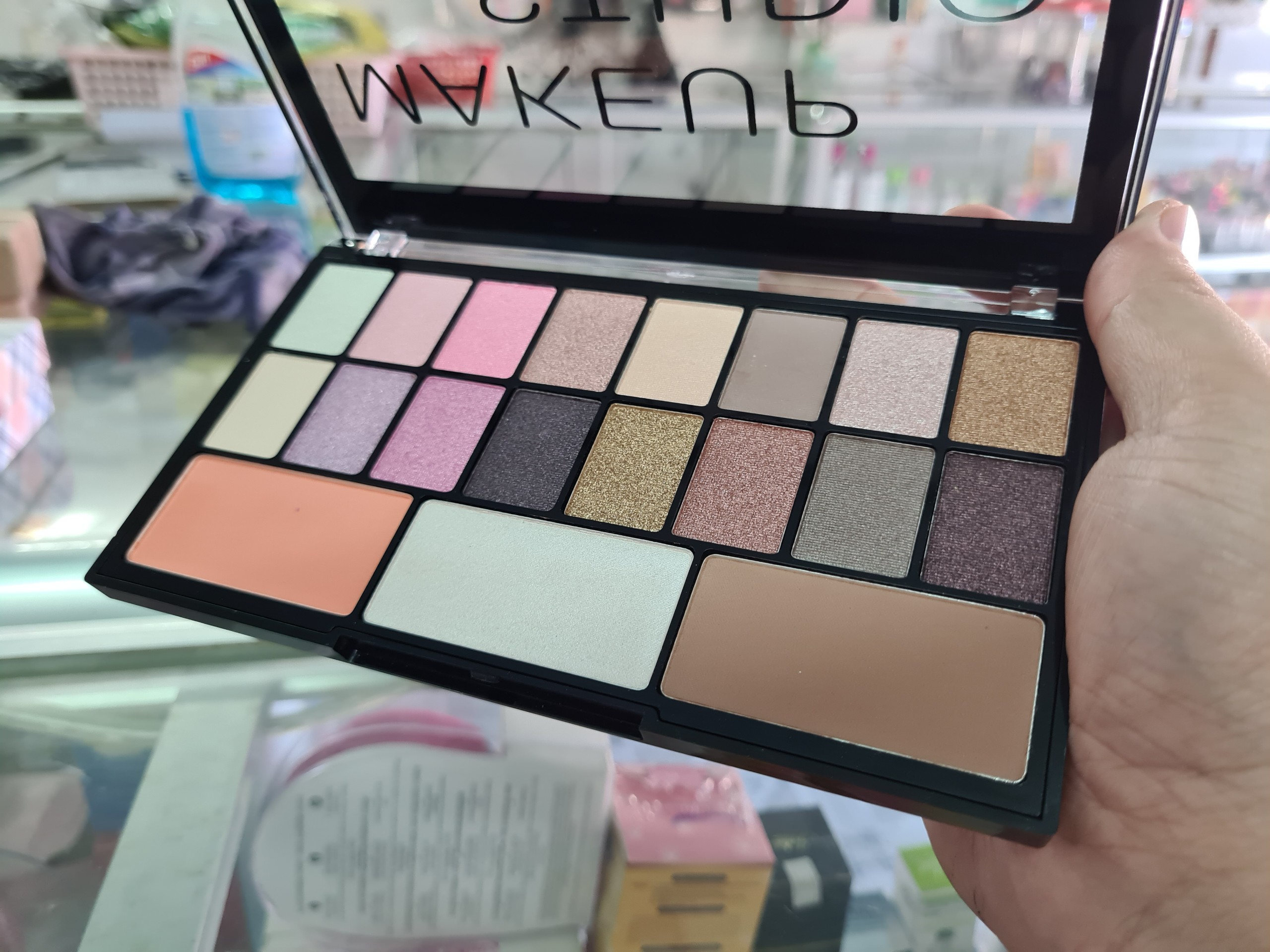 Phấn Mắt Sivanna 19 ô màu | CHUẨN THÁI LAN