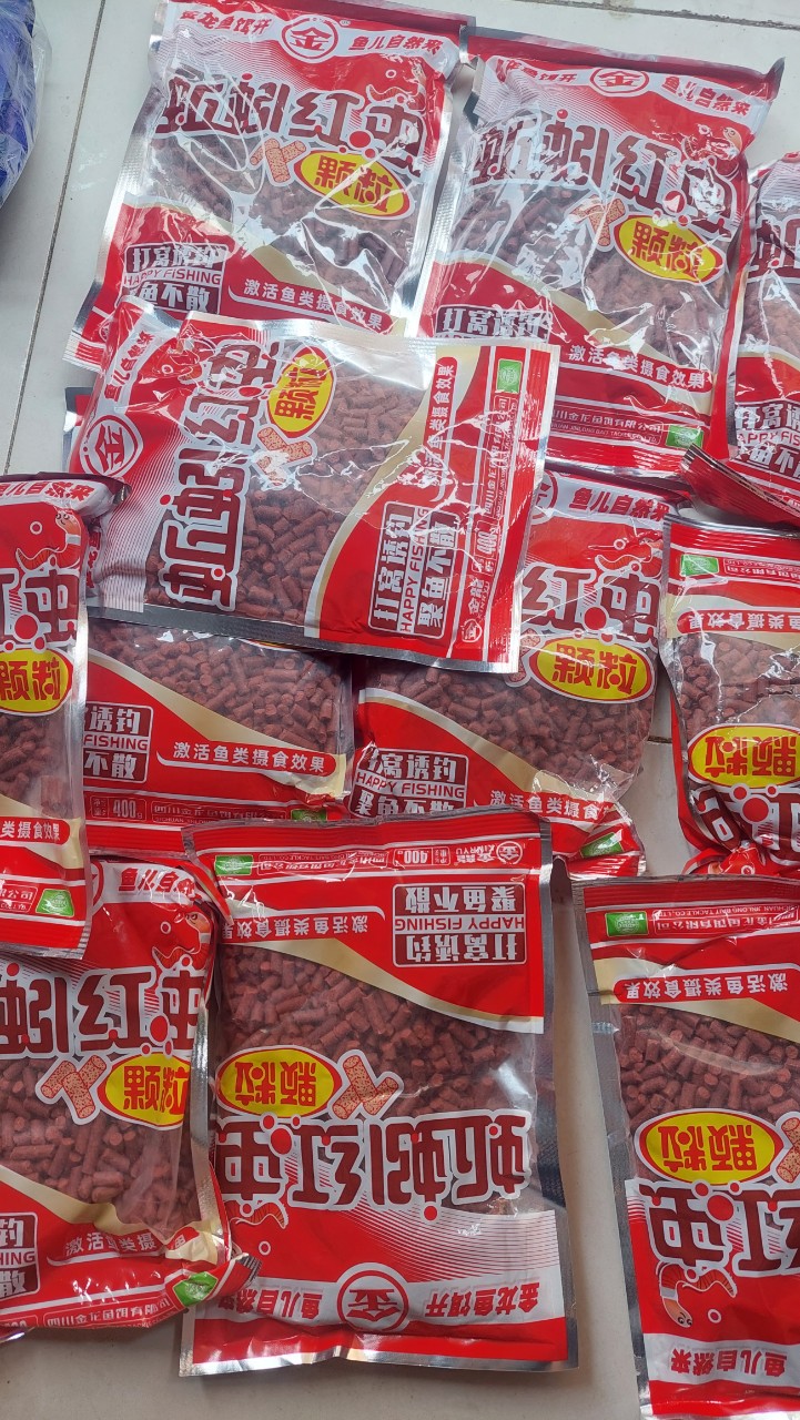 Mồi câu cá , mồi giun thành phần có giun đỏ, giun đất , bột tôm nam cực