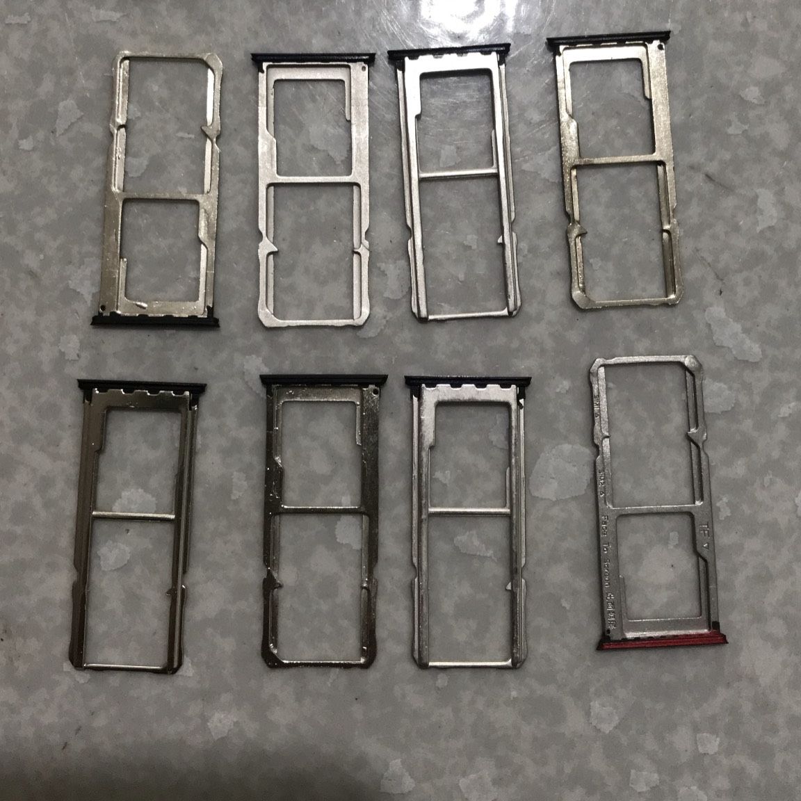Khay sim oppo a83