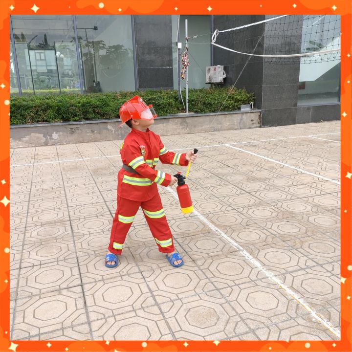 Trang phục lính cứu hoả cho bé