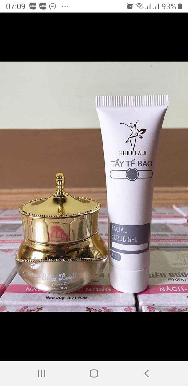 Khử mùi BIHOLADI Tặng kèm 1 tẩy tế bào chết
