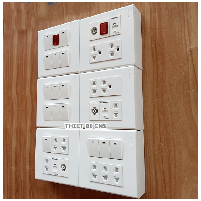 Combo công tắc - ổ cắm, ổ ml- ổ tv panasonic - wide series mặt vuông chính hãng