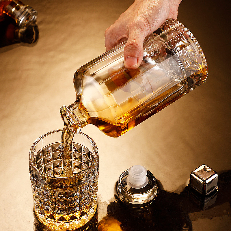 Chai thủy tinh chai rổng 500ml mẫu hibiki