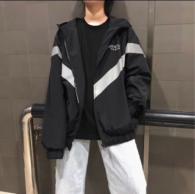 Áo khoác, Jacket Essential Fear Of God chất dù 2 lớp phản quang form rộng unisex thời trang streetwear phong cách Hàn Quốc Useemi Việt Nam