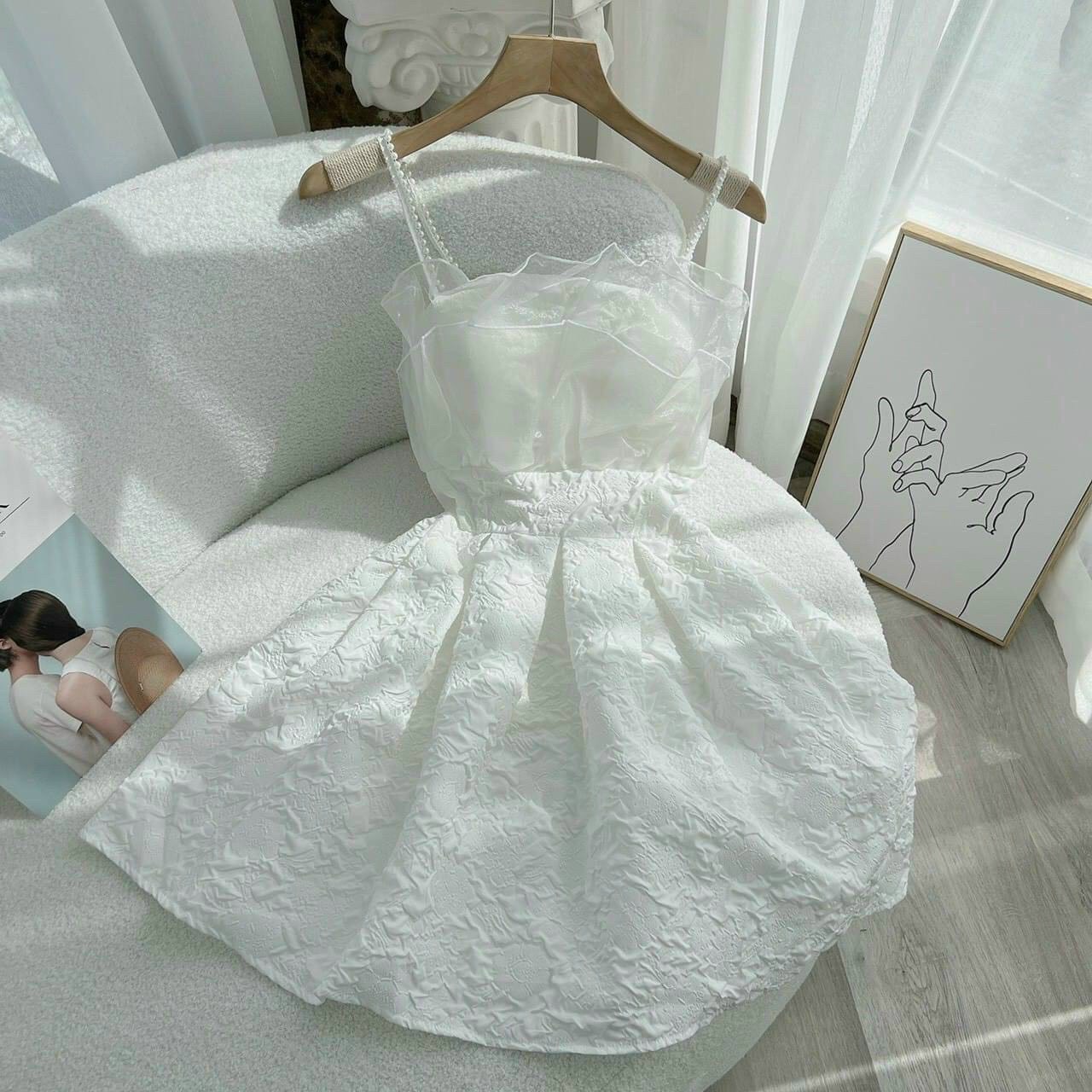 Đầm nữ hai dây dự tiệc, kỷ yếu, Đầm váy nữ cúp ngực dáng xòe, Đầm hai dây dáng xòe công chúa DX