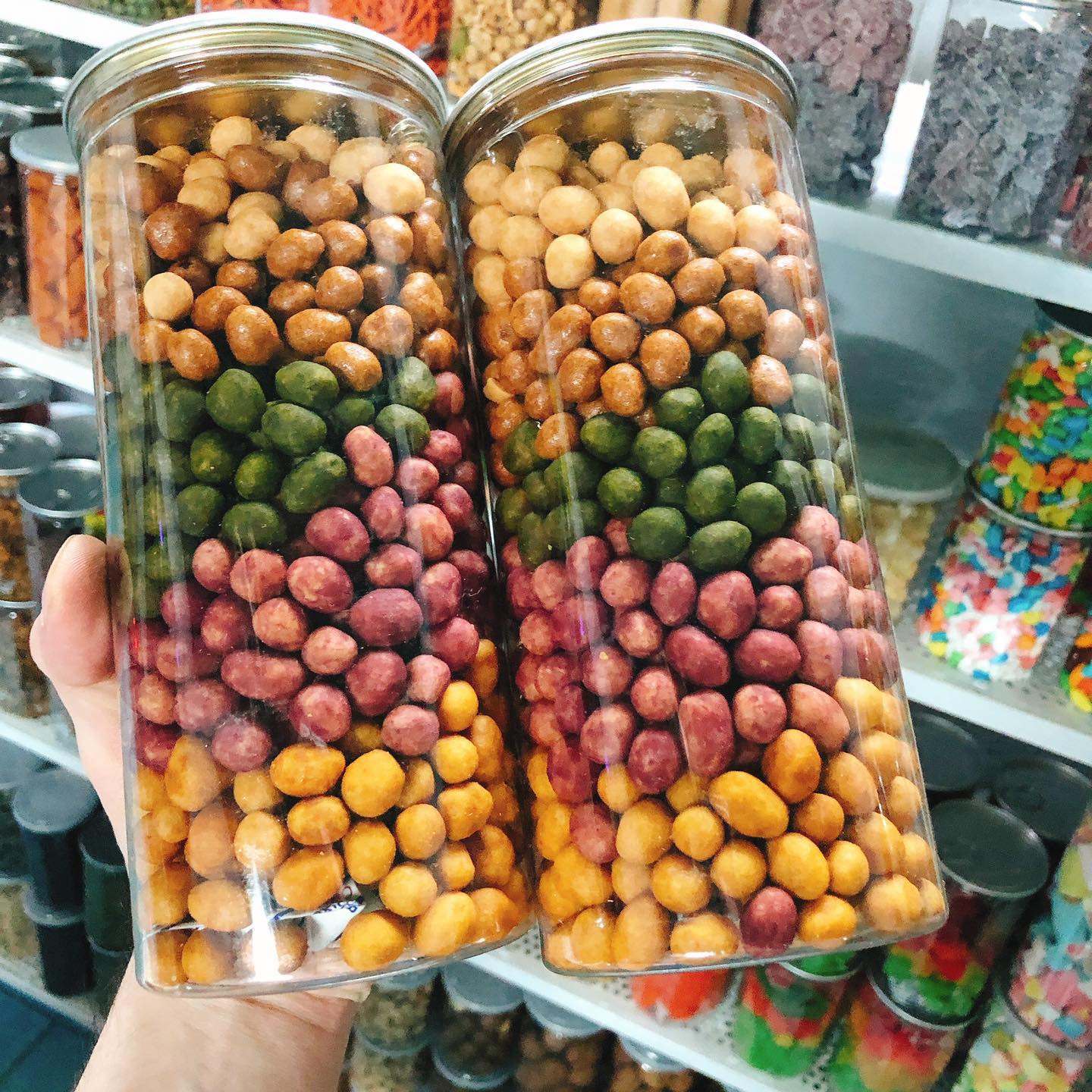 Đậu phộng da cá mix ngũ vị hộp 550g