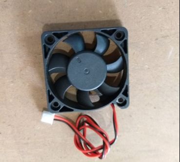 Quạt tản nhiệt 12v kích thước tùy chọn