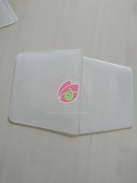 Dao trét nhựa 16cm, 18cm miếng trét bột nhựa nhỏ, miếng chét keo chà ron, matit vàng