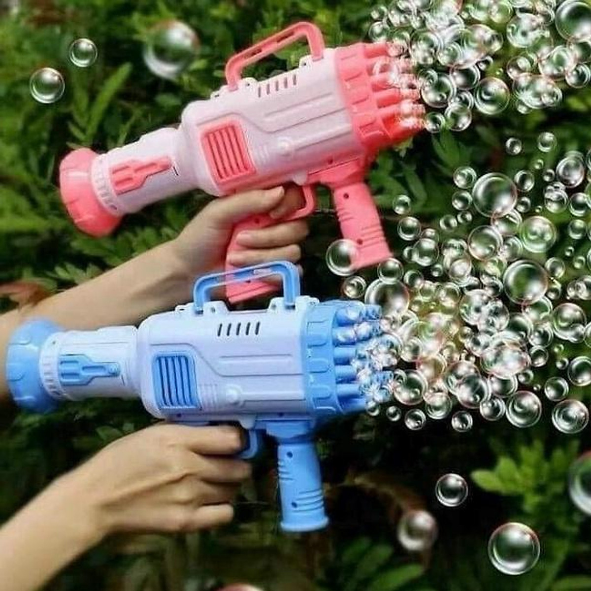 Tặng kèm chai xà phòng Đồ Chơi Súng Bắn Bong Bóng 32 Nòng - súng bắn bong bóng - súng bắn nước đồ chơi cho bé - Đồ chơi ngoài trời
