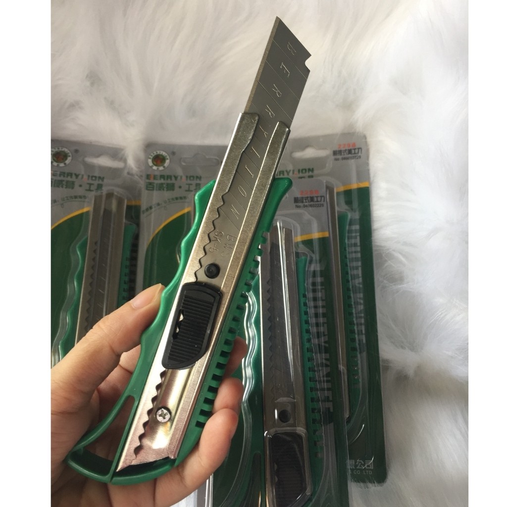 Dao Rọc Giấy BerryLion Lớn