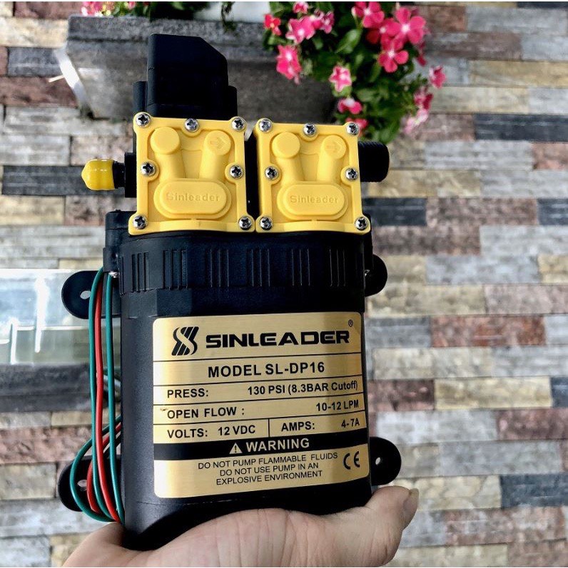 Máy bơm đôi tăng áp Sinleader mini 12v tang 1 dau chuyen bom lõi đồng 100% bơm tự ngắt bảo hành chính hãng