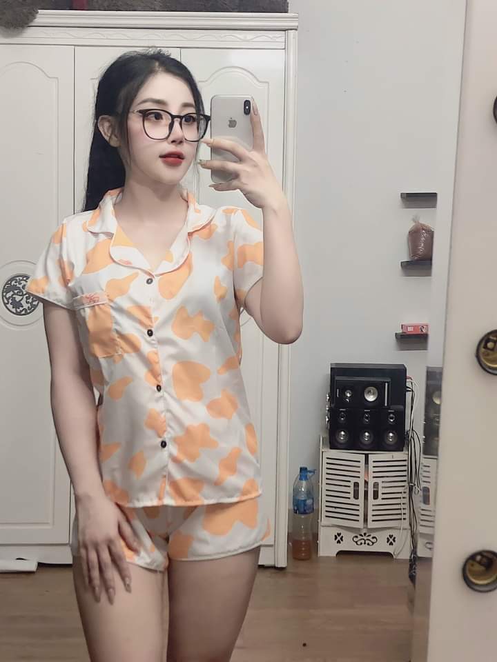Bộ Pijama Dành Cho Nữ Áo Tay cộc Quần đùi Hoạ Tiết Hoạt Hình