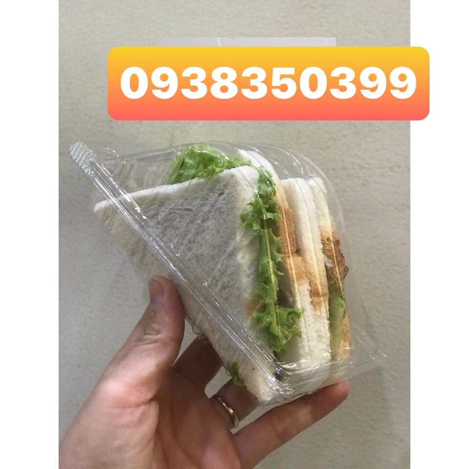 100 Hộp nhựa tam giác đựng bánh sandwich