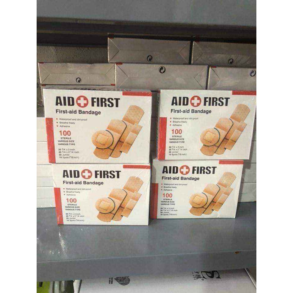 Băng dán cá nhân aid first hộp 100 miếng - urgo MH55