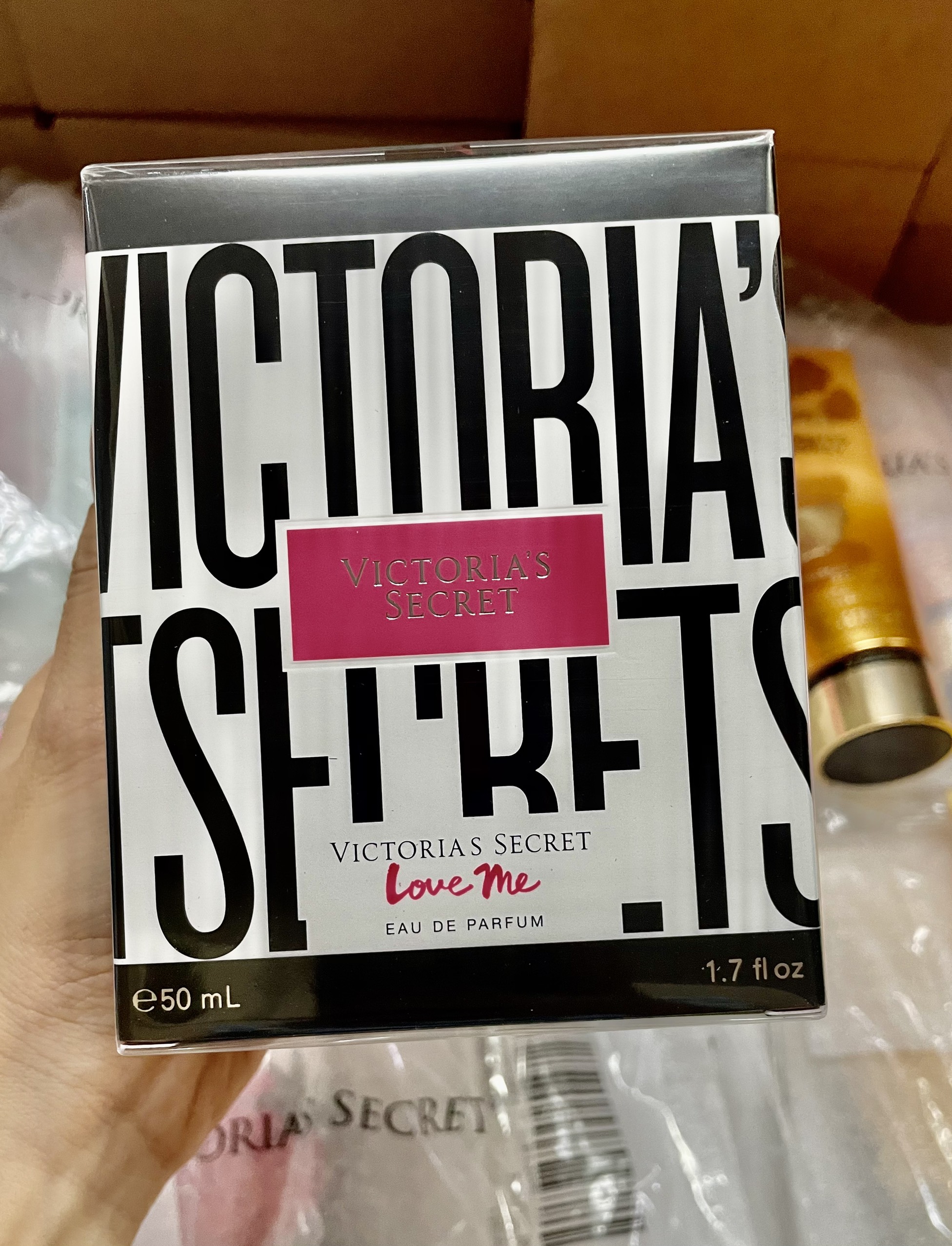 (Auth 100% Bill  Mỹ) Nước hoa Victoria's Secret Love Me Eau de perfume - 50ml