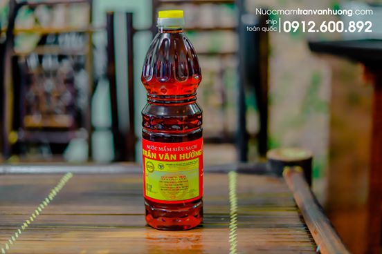 Nước mắm sạch Trần Văn Hưởng cốt cô đặc 45 N chai 1000ml