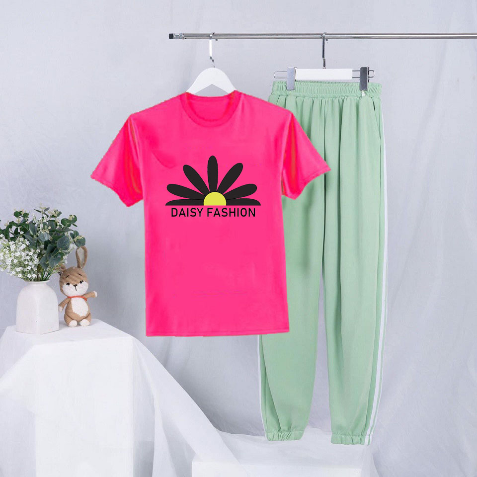 Sét Bộ Đồ Quần Áo Thời Trang Nữ Ngắn Tay Mùa Hè Siêu Xinh Cute Mặc Đi Chơi Dạo Phố, Áo Hồng Cánh Sen Cotton In Hoa Cúc Daiisy Quần Thun Sọc Bo Gấu Phong Cách