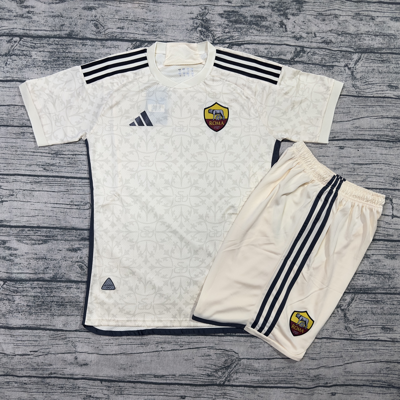 Quần Áo Bóng Đá CLB AS ROMA  - Chất Polyeste -Vải Gai Thái-Chuẩn Thi Đấu Quốc Tế