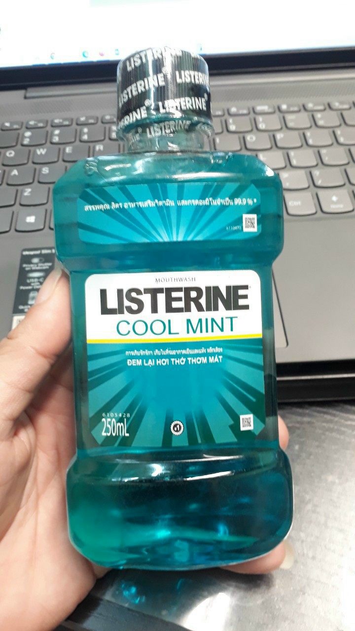 Nước súc miệng Listerine cool mint 250ml