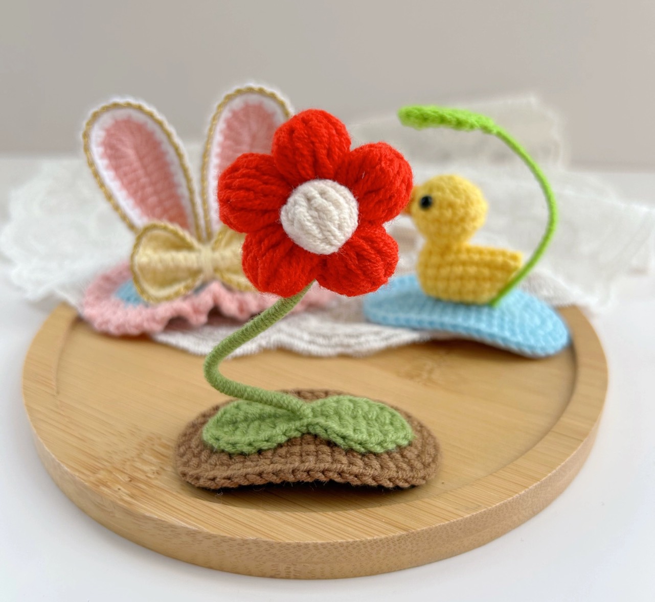 Kẹp tóc hoa 5 cánh bằng len handmade