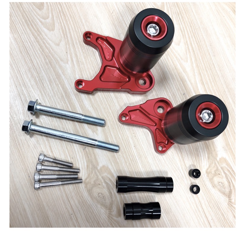 [HCM]CHỐNG ĐỔ CHO XE CB/CBR 650 R/F (Giao màu ngẫu nhiên)