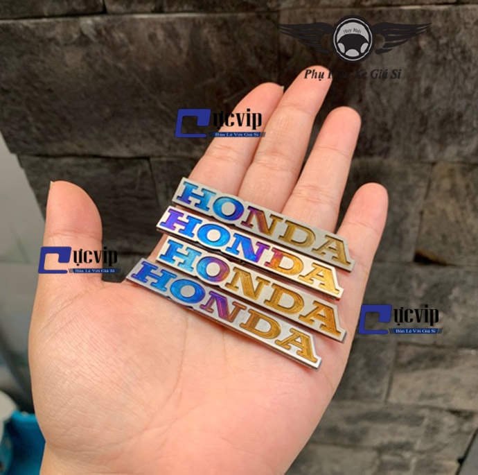 Tem Dán Logo Honda Titan Nhỏ Dán Đầu Đèn Xe MS2843