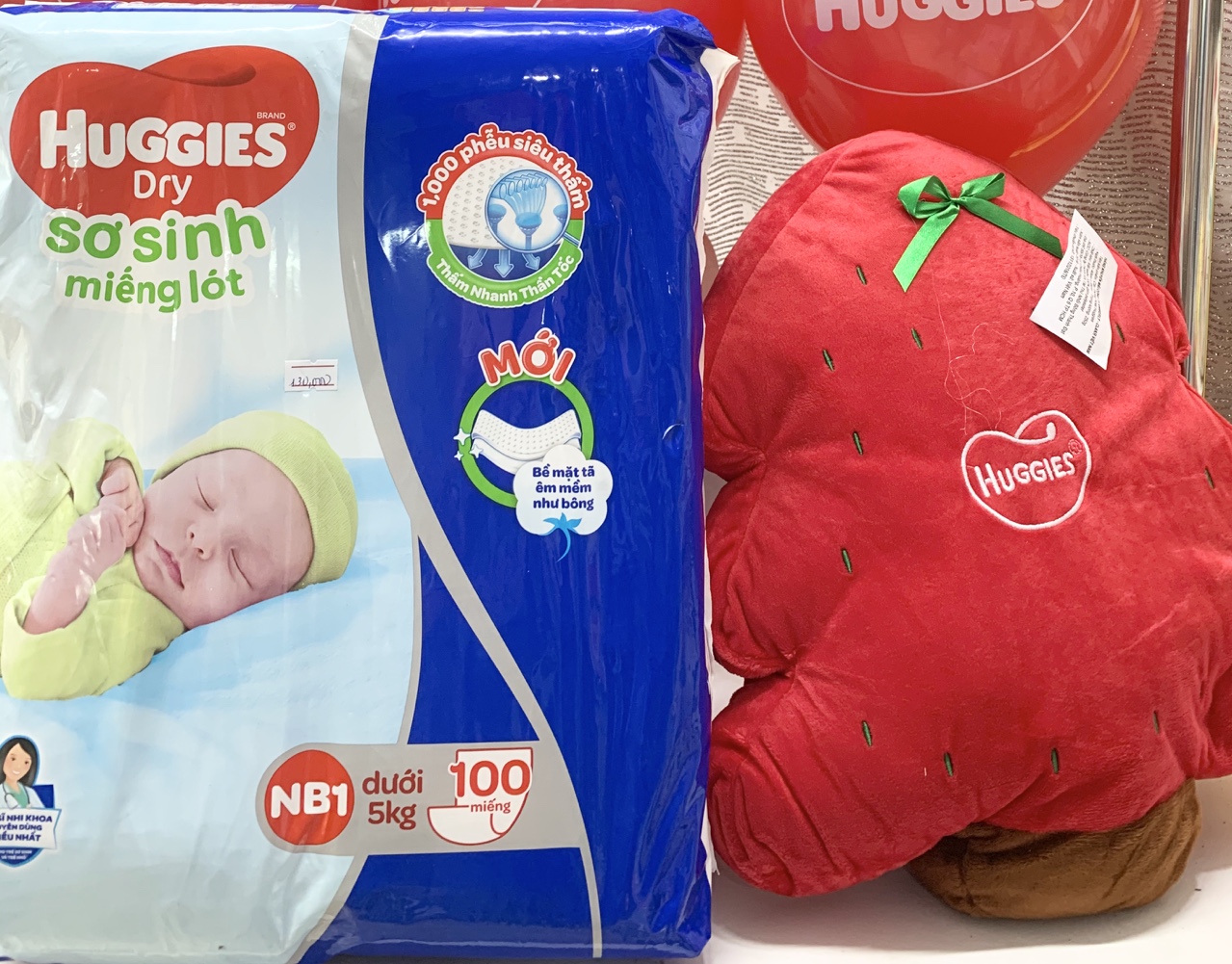Miếng lót sơ sinh Huggies số NB1 100