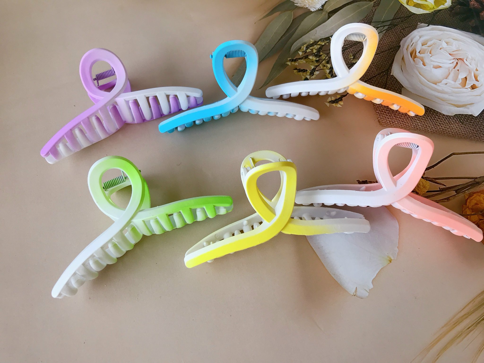 Kẹp tóc nhựa màu