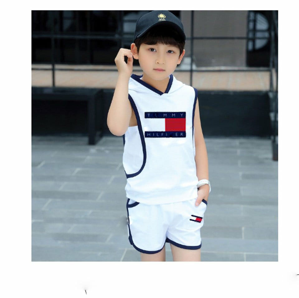 Bộ thun thể thao sát nách có nón bé trai
