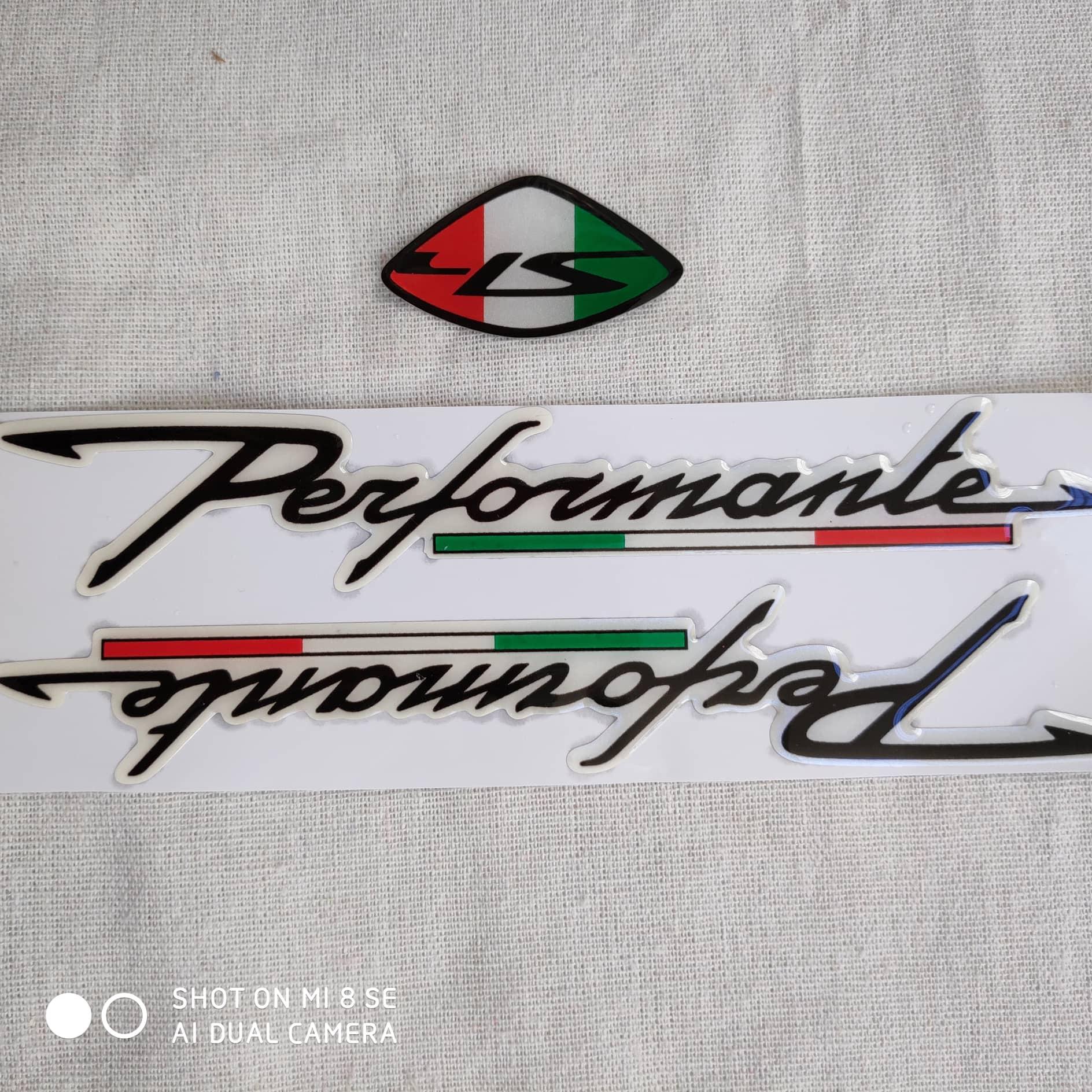 Combo Tem logo nổi SH (ITALIA) và chữ nổi PERFORMANTE (MÀU ĐEN) cho dòng xe SH thời thượng
