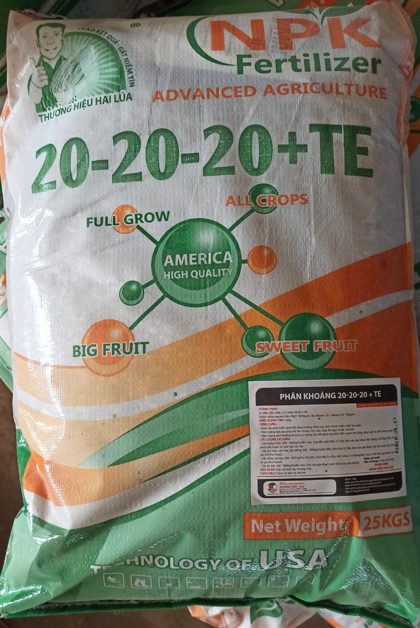 Phân bón NPK HỮU CƠ KHOÁNG 20.20.20 + TE - Túi Zip 1Kg